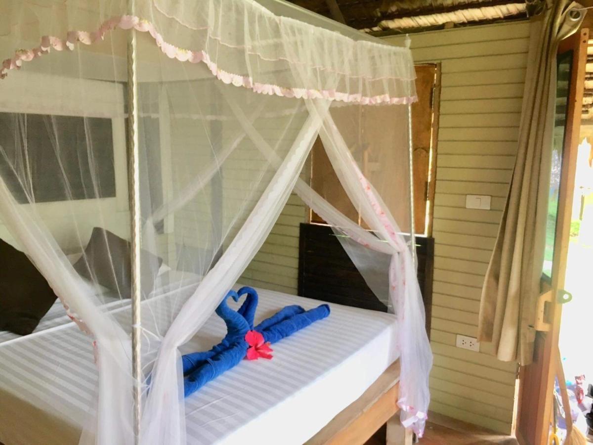 ホテル Koh Mook Mountain View エクステリア 写真