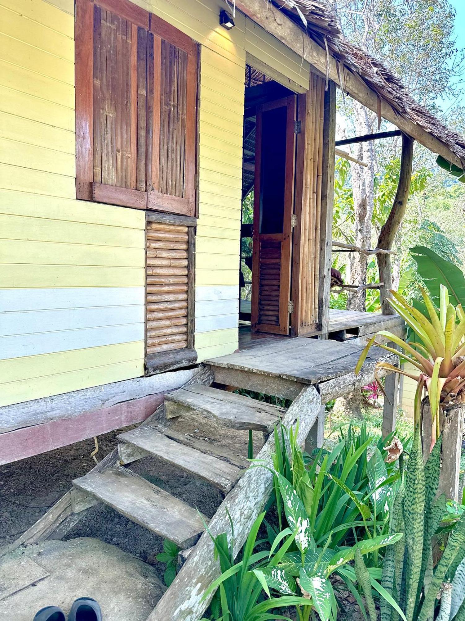 ホテル Koh Mook Mountain View エクステリア 写真